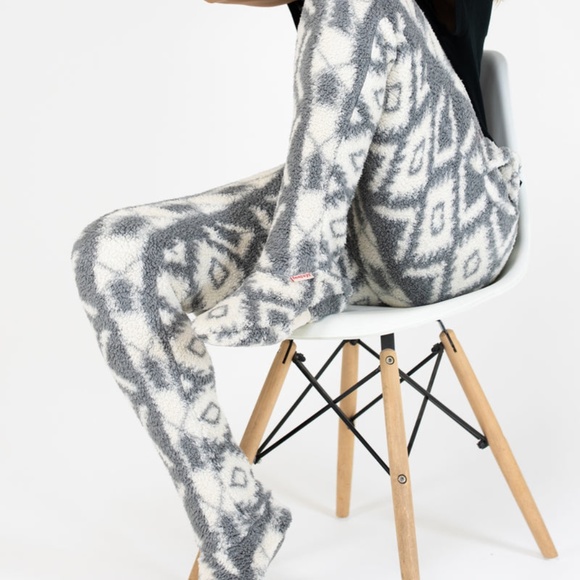 WOMEN'S CLOUD FEEJAYS FOOTIE PAJAMAS - Picture 4 of 4